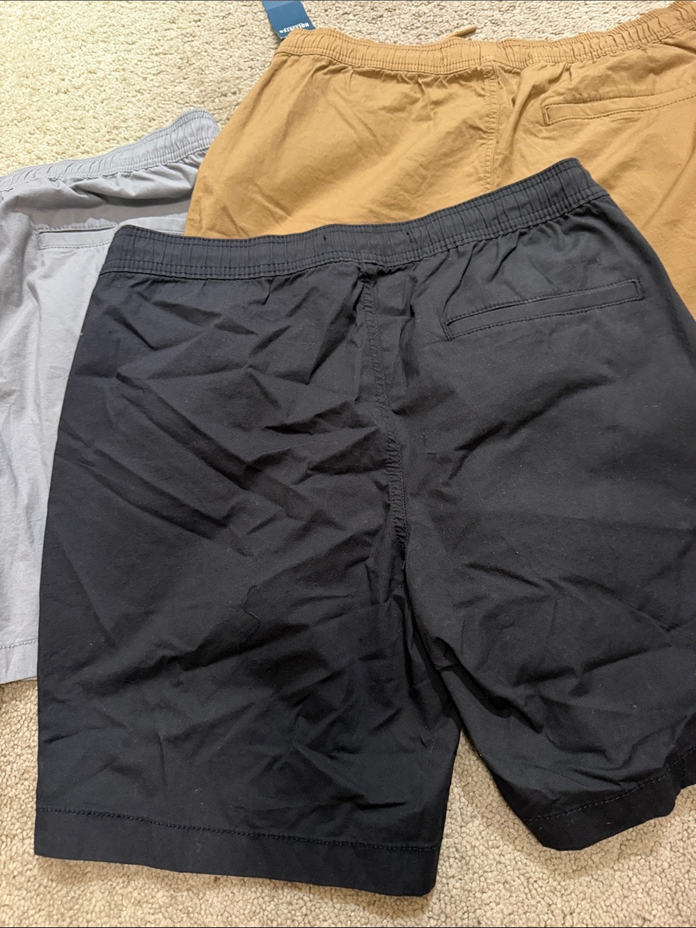 Hollister Men's Athletic Drawstring Shorts — Black, Gray & Tan - Picture 2 of 5